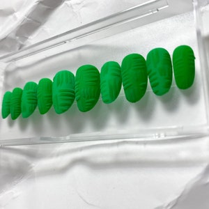 B Green | Green Press On Nails | Short Nails | Custom Nails | Summer Nails