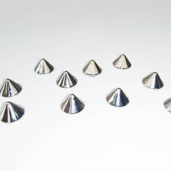 Cone rivets diameter 9mm. Nickel plated, very light. No claws. Punk rivets, gothic clothing, Harajuku, grunge, punk clothing, leather, rock