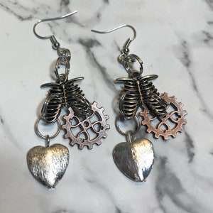 Steampunk Skeleton Heart Earrings image 2