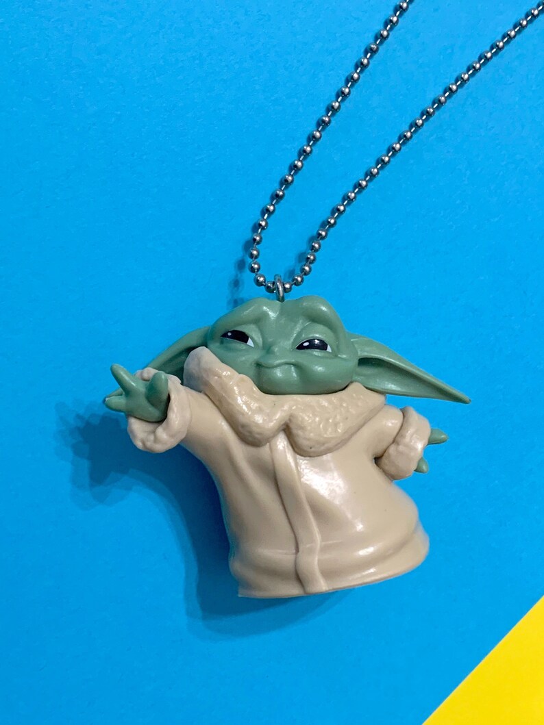 Baby Yoda Mandalorian Star Wars Necklace 2\u201d BirthdayPartyPlay