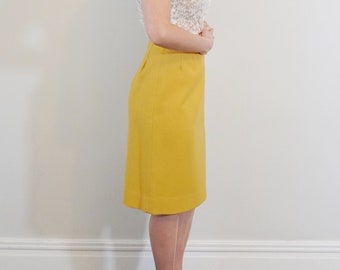 Mustard Yellow 1950s High Waisted 100 % Soft Wool VINTAGE Pencil Skirt Pin Up Style