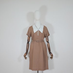 16&quot; Waist - 1950s Spring Summer Brown Shirt Waist Rayon Button Accent Day Short Sleeve Dress - 50s Fifties True Vintage VTG Fashion -