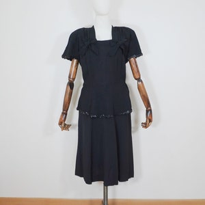VOLUP 1940s Peplum Sequined Short Sleeve Rayon Dress  Forties True Vintage Style  Vtg LBD B44 W34 W42