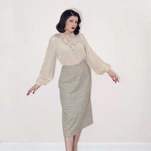 Long Sleeve 1940s LACE Beige Rayon Satin Blouse with Buttons on Rear- Cocktail Evening Top Attire True Vintage 40s Forties Padded Shoulders