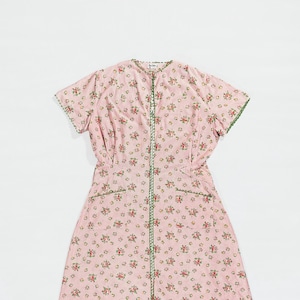 MEDIUM 1950s Floral Garden Cotton Dress w/ Pockets  - FIFTIES True Vintage Style- 50s 60s Flower dress VTG
