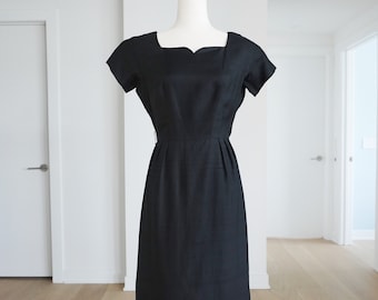 1950s Little Black Dress -Evening / Cocktail Fifties Wiggle Dress - True 50s Vintage Fashion - LBD VTG