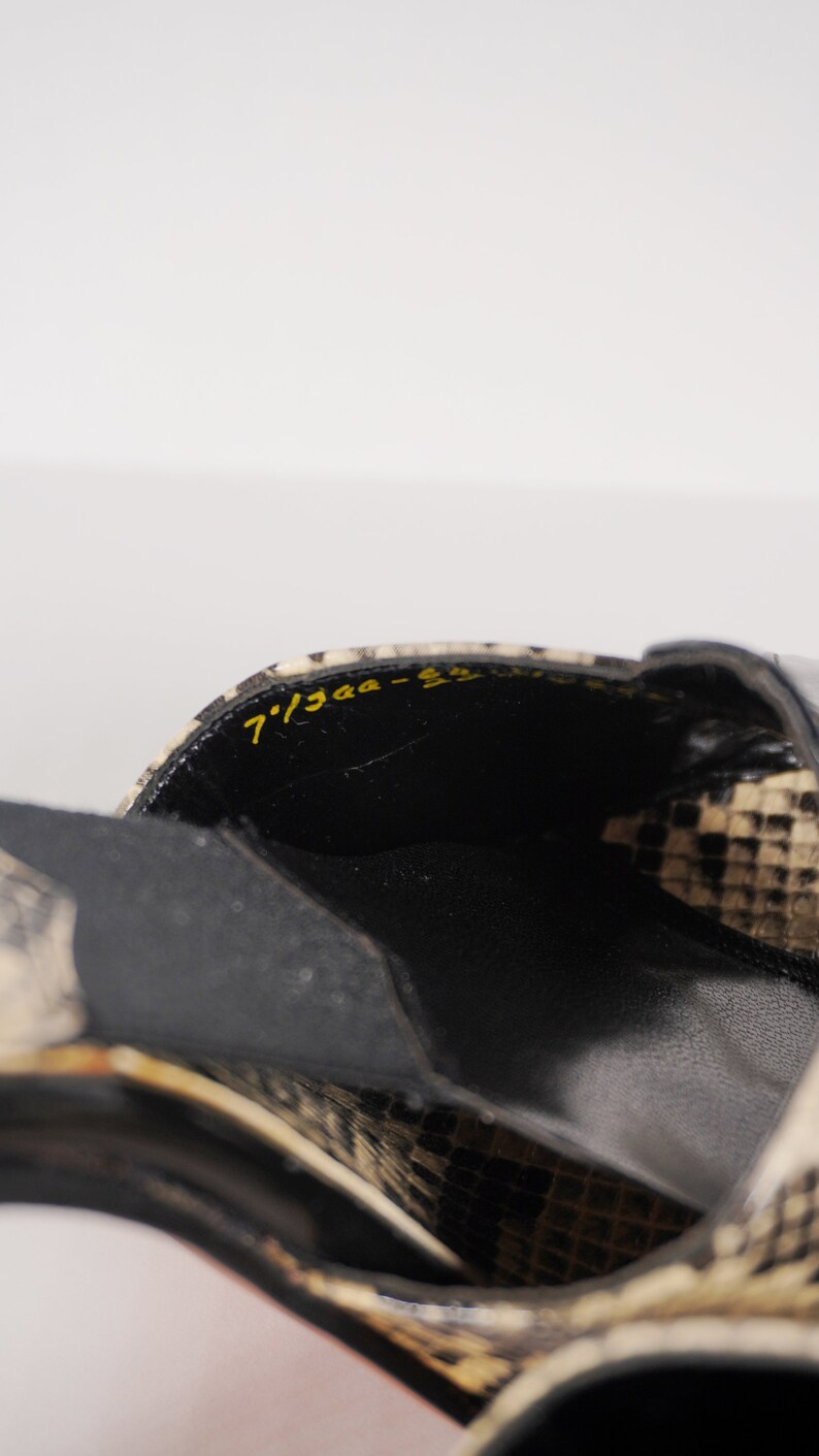 RARE Late 1950s Snakeskin Black Patent Leather Spring O Lators Sandal Heels BOMBSHELL Pin UP True 60s 50s 1960s Sexy Vintage Shoes image 8