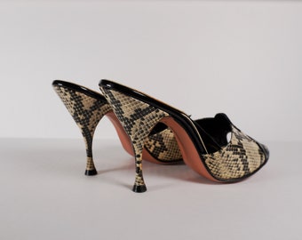 ZELDZAME late jaren 1950 slangenhuid zwart lakleer Spring O Lators sandaal hakken - BOMBSHELL- Pin UP echte jaren '60 jaren '50 jaren 1960 sexy vintage schoenen