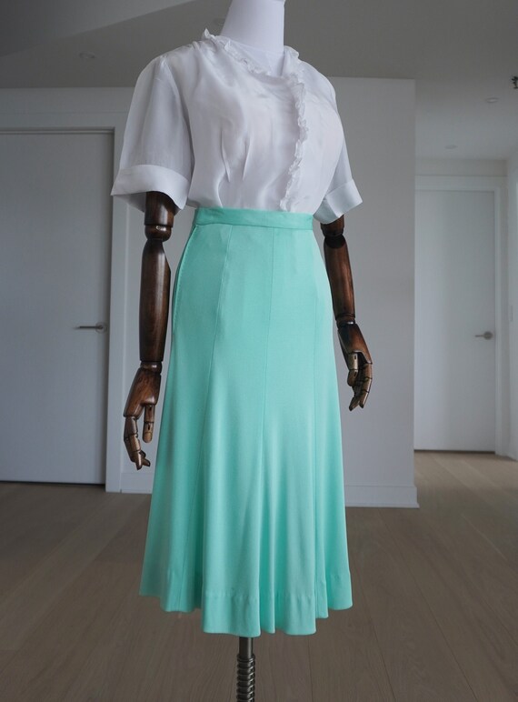 13.5" WAIST Sea Foam Green 1970s does 1940s Skirt 