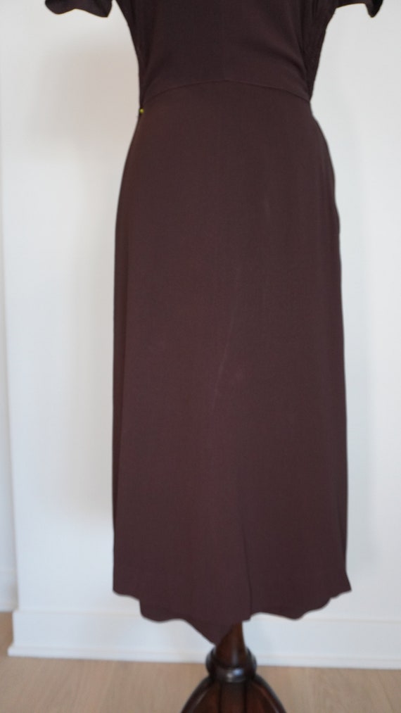 LATE 1930s Chocolate Brown Rayon Crepe Dress with… - image 5