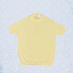 SMALL Yellow Jumper Sweater Knit Crew Neck Top Bad Girl True VINTAGE Sixties VTG 60s 70s