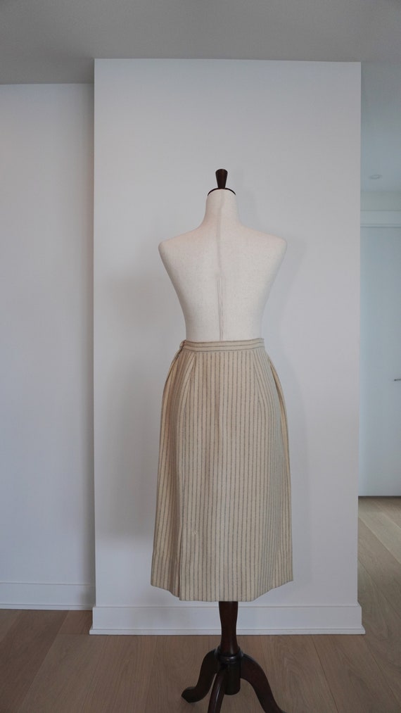 SMALL - MEDIUM Wool 1950s Cream Soft Grey Striped… - image 2