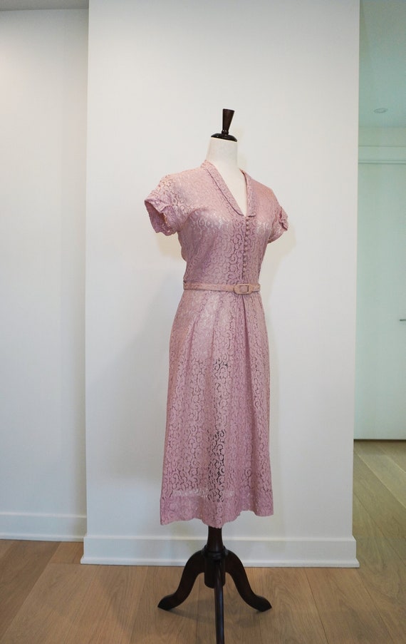 MEDIUM 1940s FLORAL Pink Mauve Lace Detailing See… - image 2