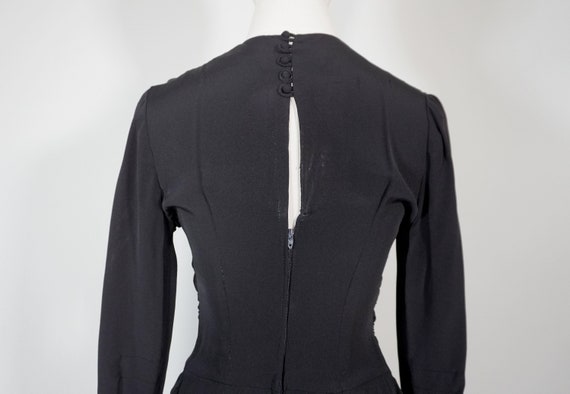 PETITE 1940s Peplum Waist Black Long Sleeve Rayon… - image 5