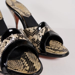 RARE Late 1950s Snakeskin Black Patent Leather Spring O Lators Sandal Heels BOMBSHELL Pin UP True 60s 50s 1960s Sexy Vintage Shoes image 3