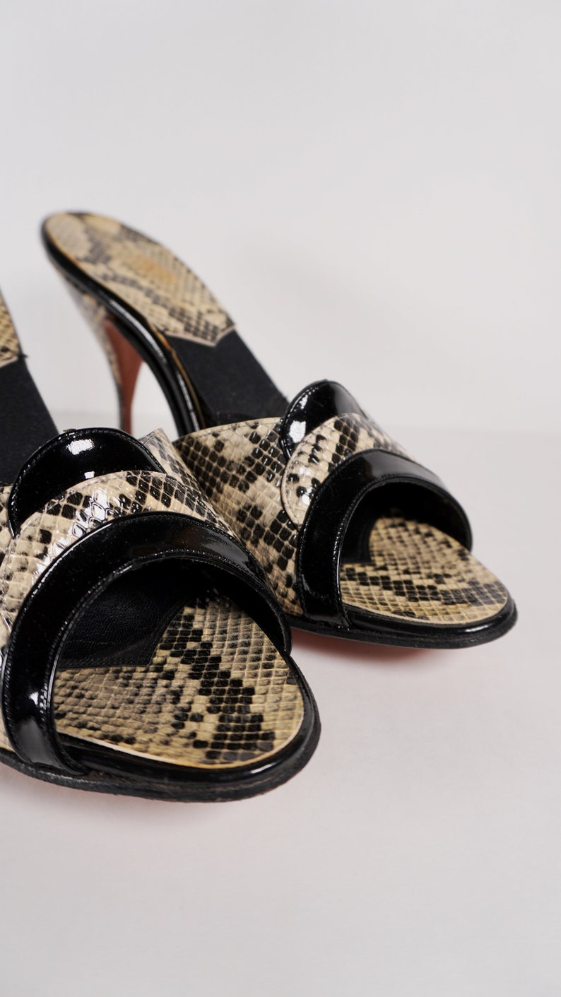 RARE Late 1950s Snakeskin Black Patent Leather Spring O Lators Sandal Heels BOMBSHELL Pin UP True 60s 50s 1960s Sexy Vintage Shoes image 3