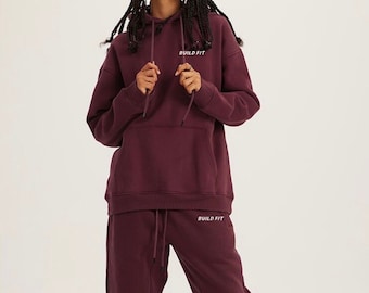Rode wijn "Go The Extra Mile" BUILD FIT jogger/hoodieset