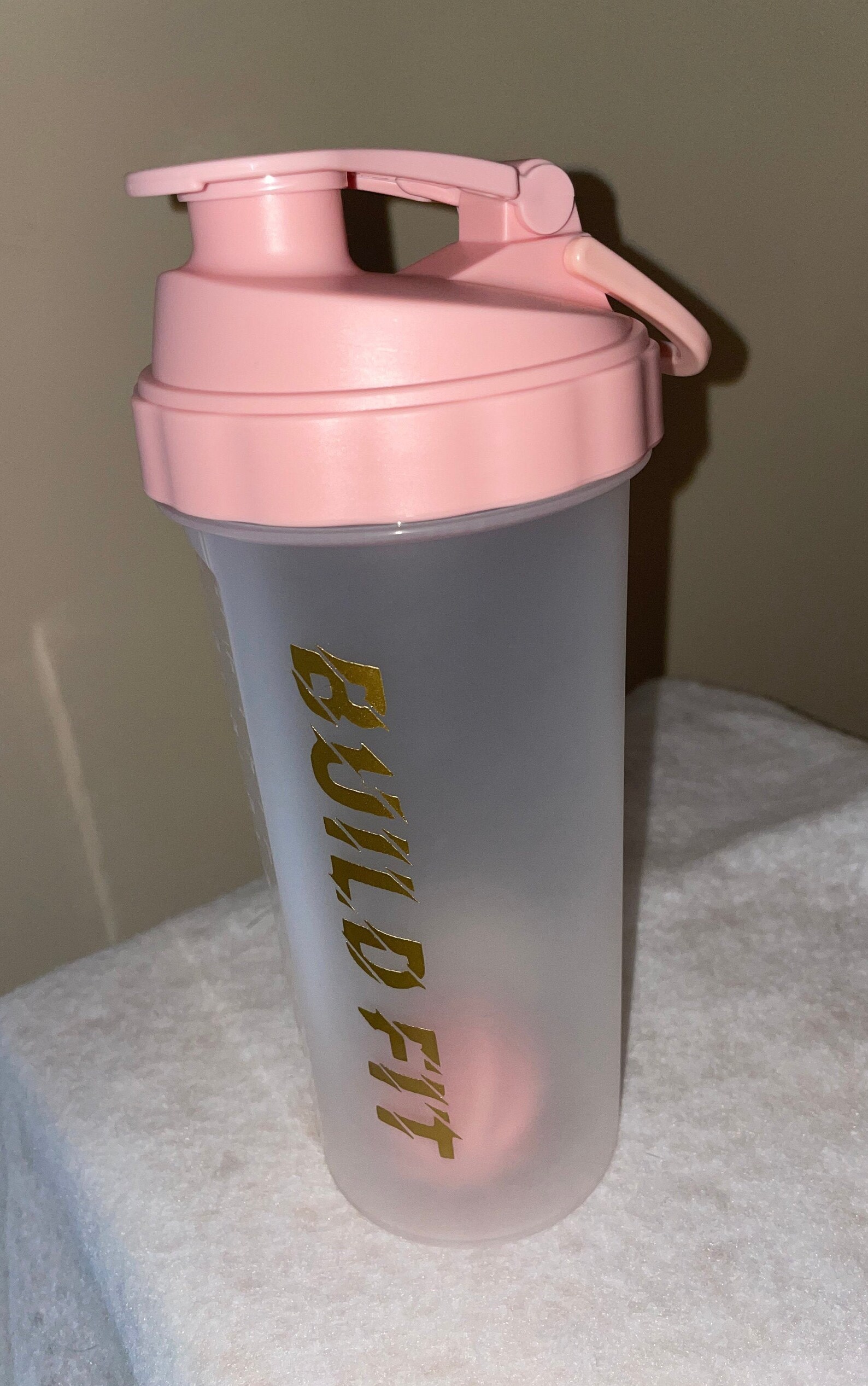 Pink BUILD FIT 32oz Shaker bottle Etsy