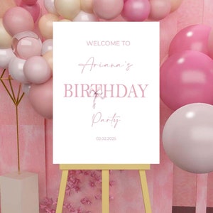 Letrero de cumpleaños impreso con lazo de coqueta ruborizado, cartel de bienvenida personalizado con cinta rosa, letrero de fiesta de cartón pluma, decoración de cumpleaños sencilla personalizada