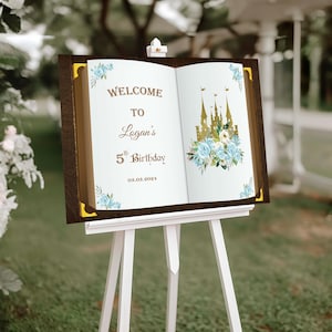 Placa de castelo de aniversário impressa, príncipe, princesa, placa de boas-vindas floral, placa de espuma personalizada, decoração de livro de histórias personalizada de aniversário de conto de fadas