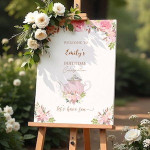 Letrero de bienvenida con diseño floral para fiesta de cumpleaños con tetera impresa, cartón pluma personalizado, "Tomemos el té", decoración floral ruborizada personalizada para tetera