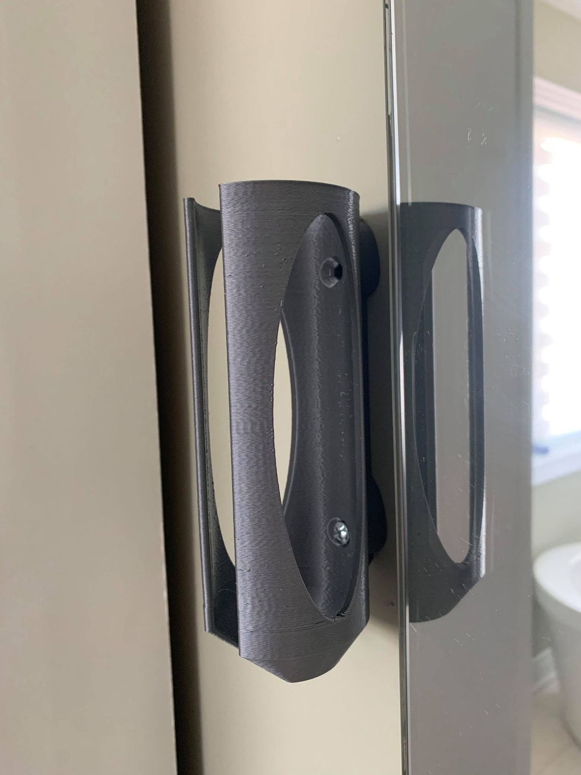 wall mount dyson airwrap