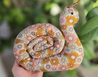 Snail Sewing Pattern, Easy Beginner Minimalist Plush, DIY Soft Toy PDF, Simple Woodland Critter, Nursery Decor, Handmade Gift Nature Lover