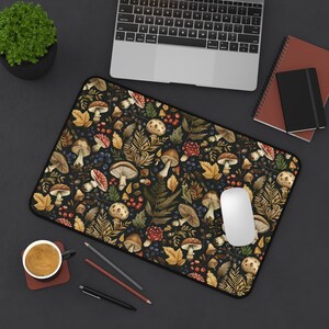 Podkładka pod mysz Botanical Desk Mat, podkładka pod mysz Mushroom, podkładka pod mysz Enchanted Herbs, akcesorium biurowe Wiccan Altar, podkładka pod klawiaturę Dark Cottagecore, Cottage core zdjęcie 5