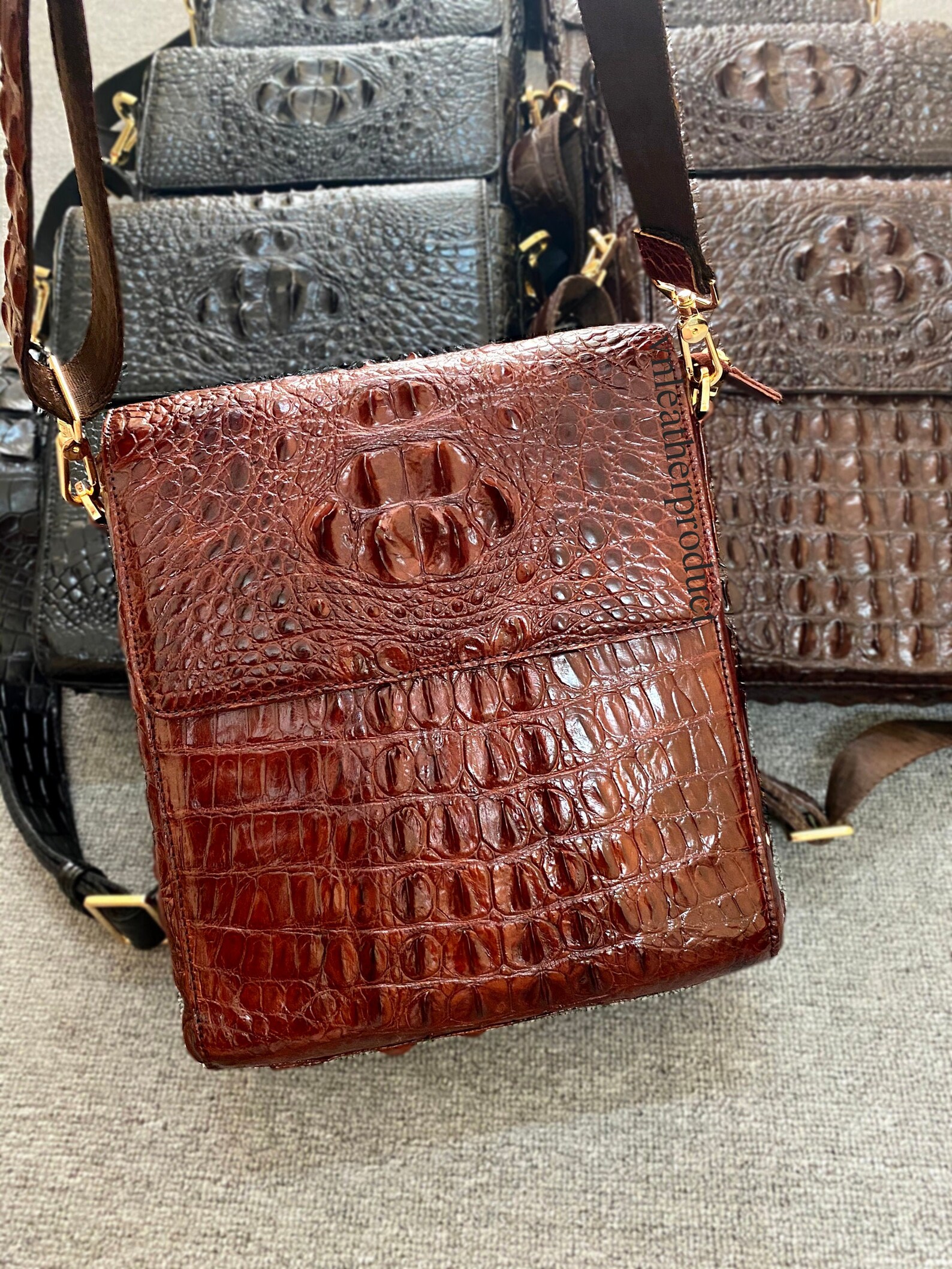 Sepia Crossbody menCrocodile leather bagAlligator handbag | Etsy