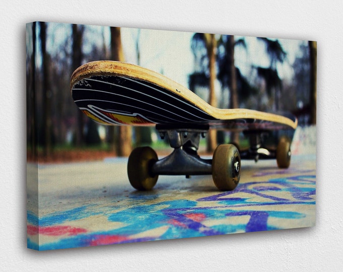 Skateboarding Canvas Wall Art Design | Poster Print Decor for Home & Office Decoration I POSTER or CANVAS READY to Hang