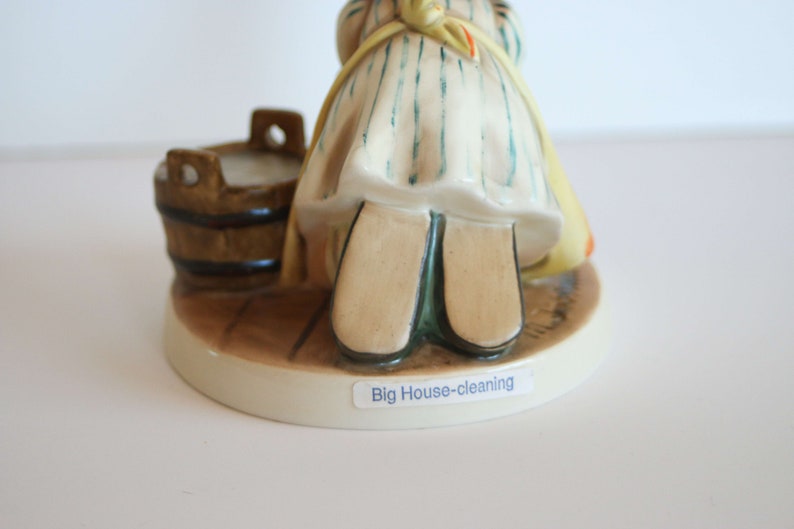 Girl Brush Cleaning Floor BIG HOUSE CLEANING \u2014 Hummel Goebel 1960 Rare Vintage German Figurine #363 \u2014 4