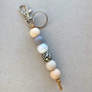 Neutral Tones + Cheetah Silicone Bead Keychain