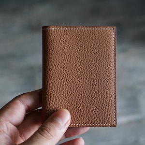 Cartera compacta de piel de becerro con tarjetero, tarjetero de piel Lagun dorada de 4 bolsillos hecho a mano, billetera de lujo semiforrada, billetera plegable de piel hecha a mano
