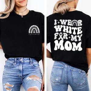 Ich trage Weiß für meine Mama Papa Shirt, Lungenkrebs Bewusstsein T-Shirt, Krieger Geschenk, Support Squad, passende Familien Shirts, weißes Band, Team Cancer