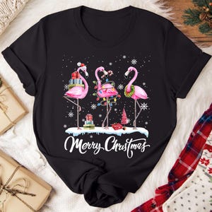 Merry Christmas Flamingo T-Shirt, Cute Flamingo Christmas Shirt, Christmas Shirts for Women Girls, Holiday Tee, Christmas Holiday Shirts