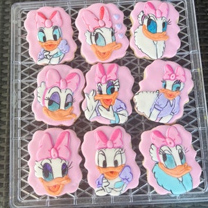 Custom Daisy Duck sugar Cookies