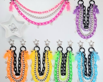 Mehrreihige Clip-On Kette, UV Glow Alien Charms, gruselige Goth Hosen Geldbörse Kette, Halloween Schlüsselanhänger