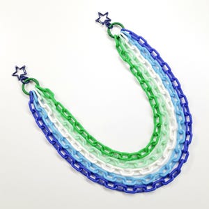 Corrente colorida em camadas com clipe, corrente de carteira fofa, correntes de plástico coloridas com cores do orgulho, correntes de bolso kawaii, cores da bandeira do orgulho gay MLM