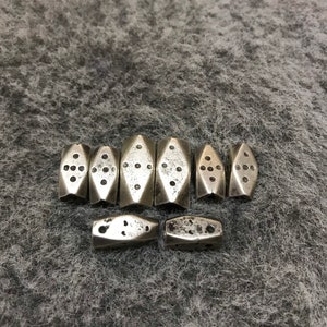 Set von 8 alten marokkanischen Berber Tribal facettierte Silber Perlen für Halsketten, Berber Silber Perlen, marokkanischen Schmuck