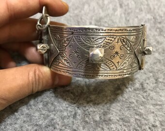Antike Berber Silber Armband aus Marokko, alte handgemachte Berber Armband, Berber Armband, marokkanischen Schmuck