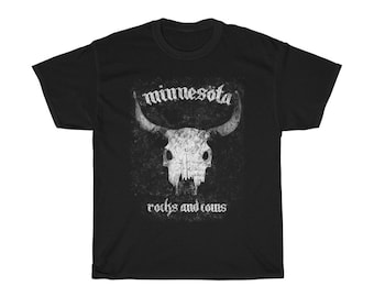 Minnesota Rocks and Cows Heavy Metal Skull Camiseta unisex heavy cotton tee