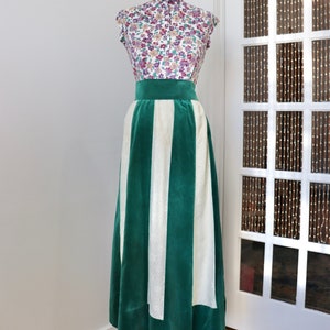 Vintage 1970s Emerald Green Velvet & Ivory Lace Jeannie Bouchevér Cottagecore Maxi Skirt