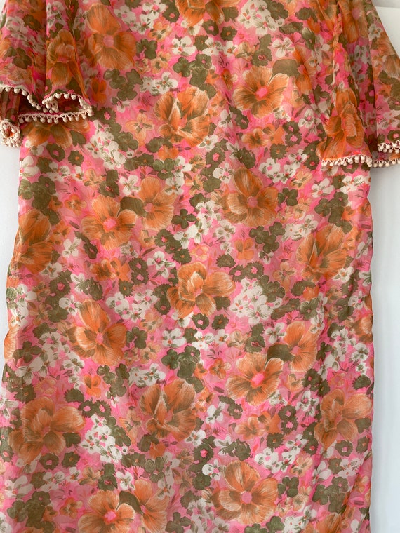 1960s Bright Floral Cosmo Flower Shift Dress - image 6