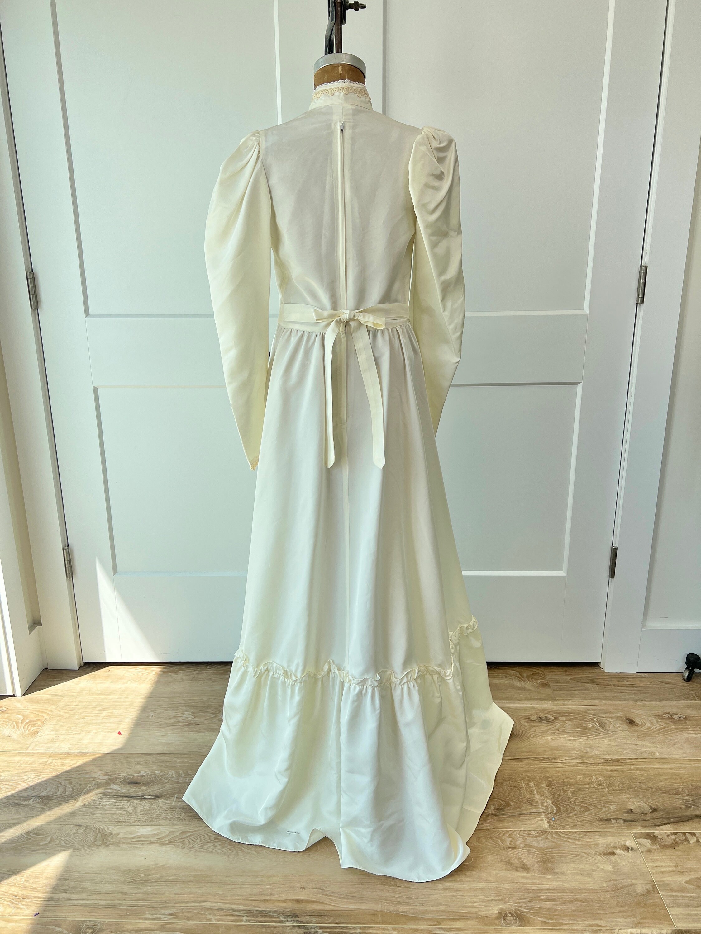 Vintage 1970s XS/S Gunne Sax Pleated Lace Trim Bohemian Taffeta Wedding ...