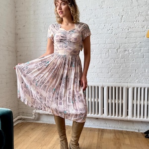 Vintage 1940s S/M Scenic Novelty Print Day Dress