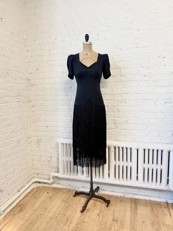 black fringe flapper dress 1920s Black Fringe Flapper Dress with Sequins