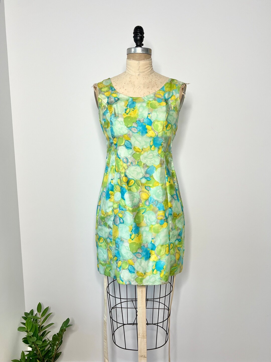 トリートユアセルフFloral vintage like dress il_1080xN.5794343049_97f6.jpg