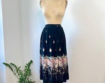 Falda vintage de los años 70/80, talla M/L, con estampado novedoso de peras y motivos botánicos florales.