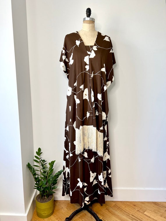 Vintage 1970s Estévez Brown & White Mod Floral Max