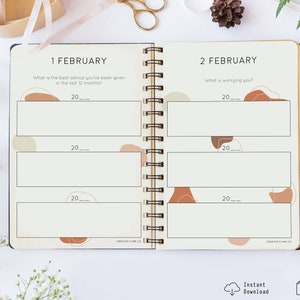 One Line A Day Journal For Girlfriends: Journal Book gift